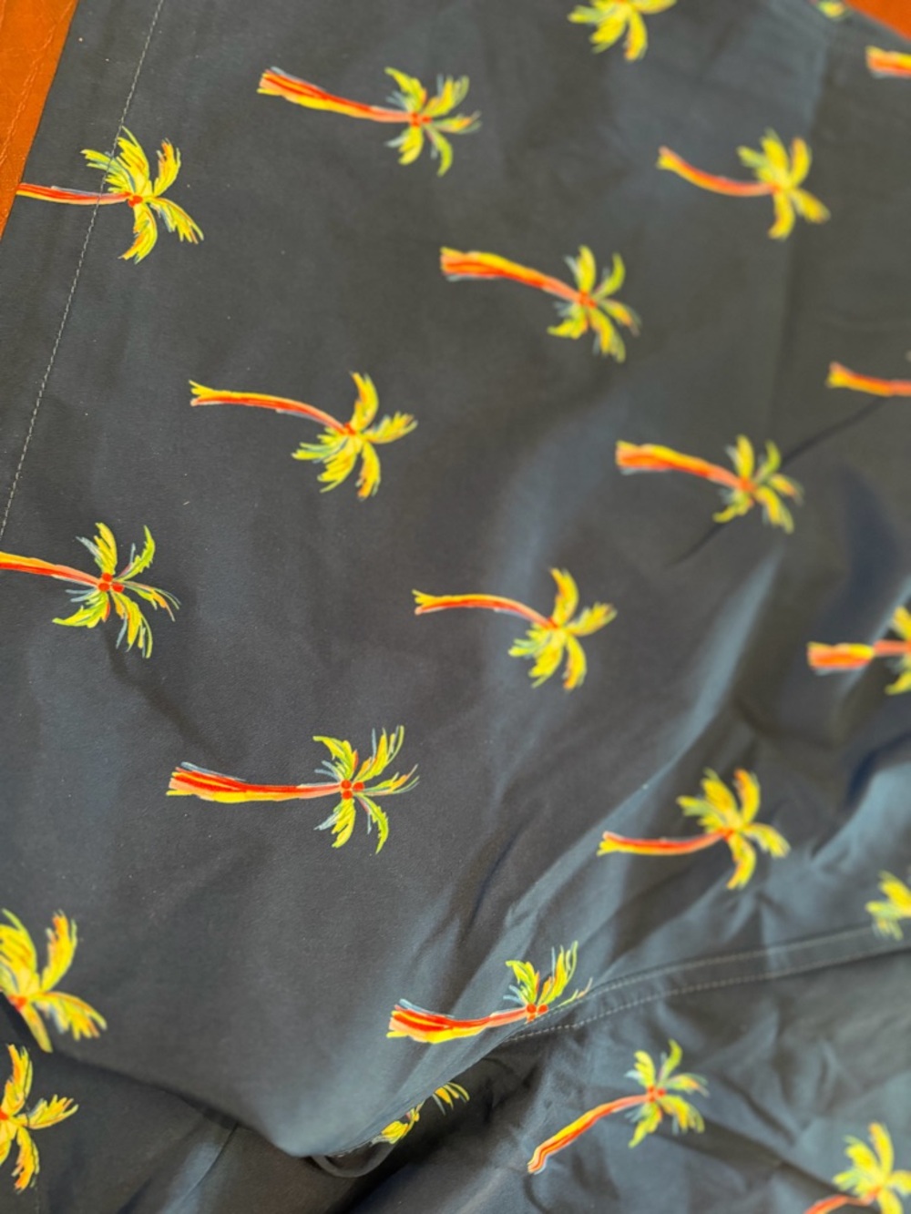 Chubbies Men's XXL  Navy Palm-Print Swim Trunks with white draw string NWT 5.5 - Picture 8 of 9